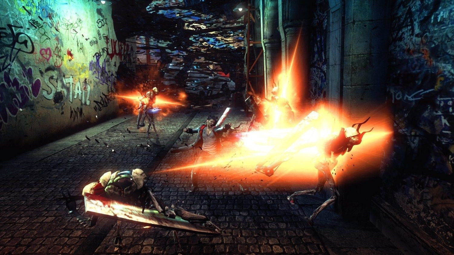 DMC: Devil May Cry - Definitive Edition [PlayStation 4] PlayStation 4 Video Game Capcom   