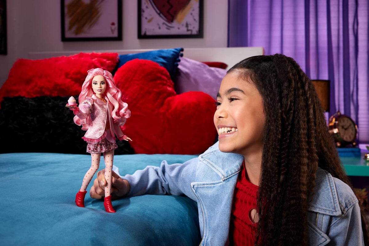 Mattel Disney Descendants The Rise Of Red Fashion Doll - Bridget Queen of Hearts Toys & Games Mattel