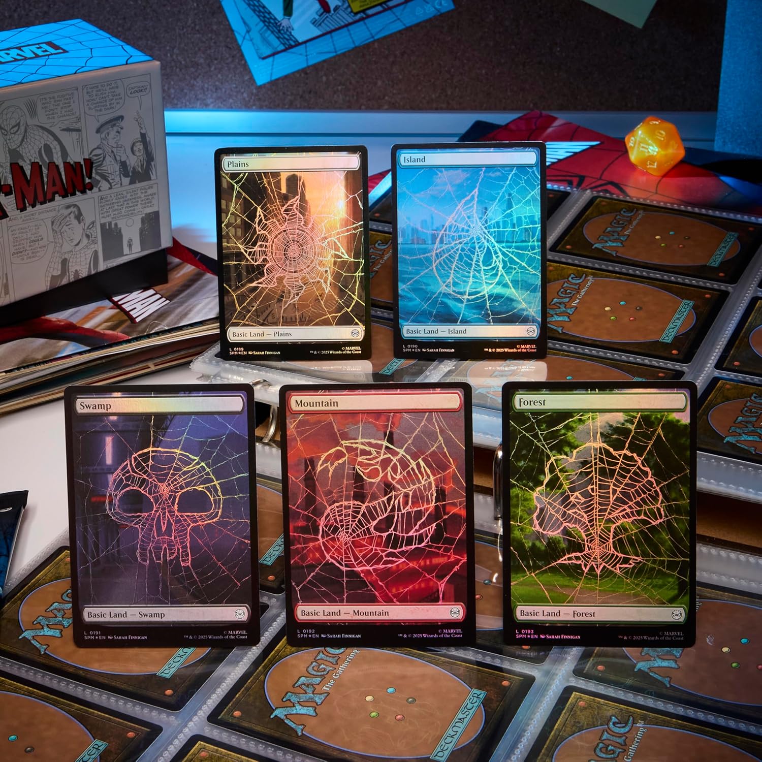 Magic: The Gathering TCG: Marvel's Spider-Man Gift Bundle Card Game Wizards of the Coast
