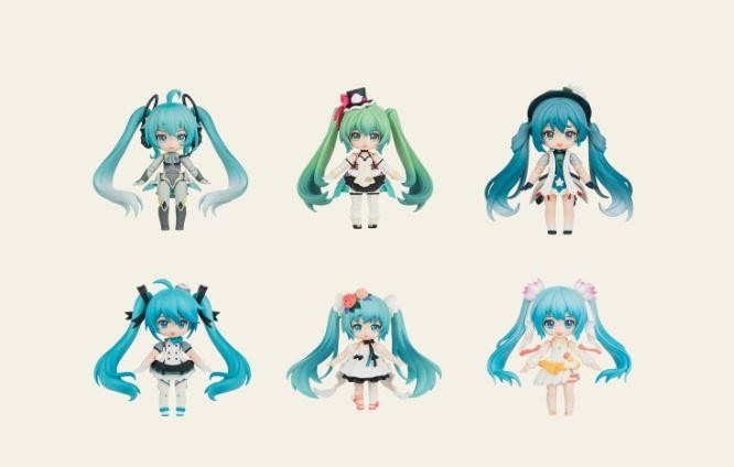 Blokees: Hatsune Miku DaaLaMode Miku With You - Random Figure #75700 Toys & Games Blokees