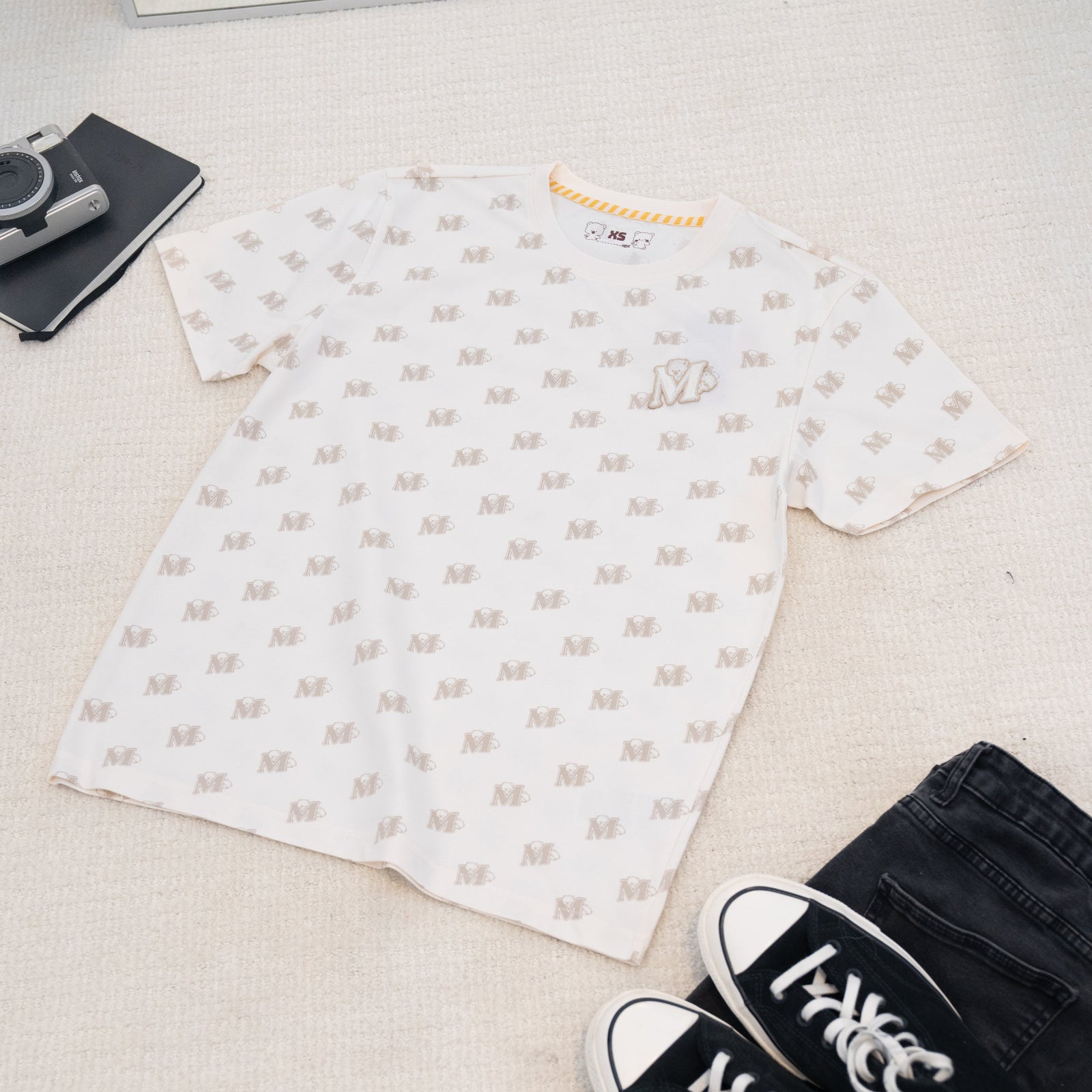 Milk Mocha Bear: Giordano X Milk Mocha Bear: Monogram (Beige) T-Shirts Milk Mocha Bear