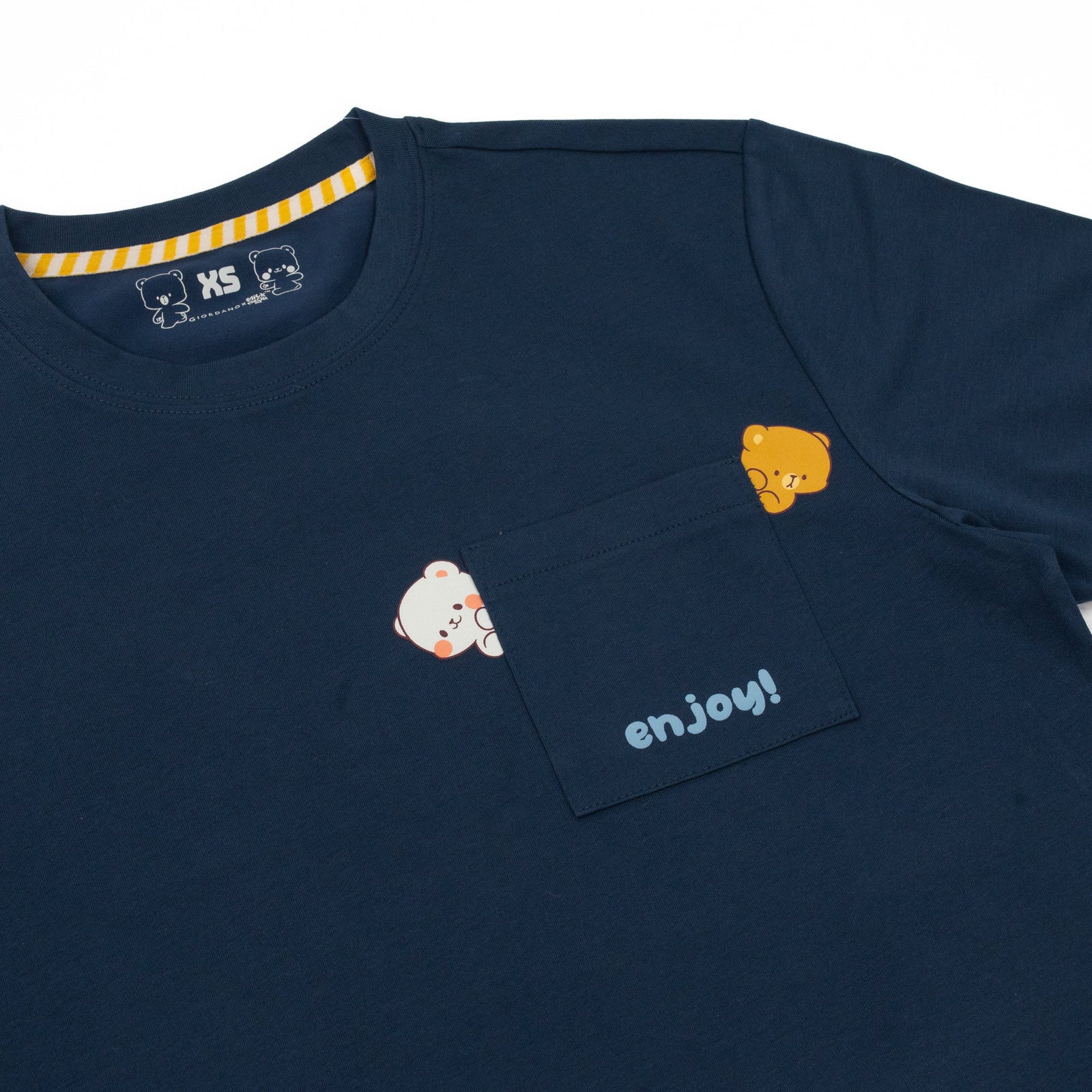 Milk Mocha Bear: Giordano X Milk Mocha Bear: Peek-a-Pocket T-Shirts Milk Mocha Bear
