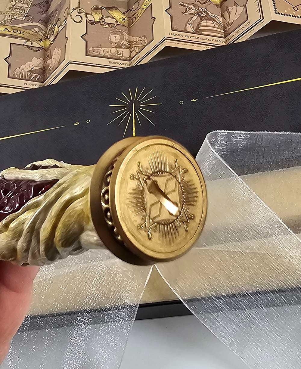 Universal Studios: Harry Potter [Pine Interactive Wand 2nd Generation] Electronics Universal Studios