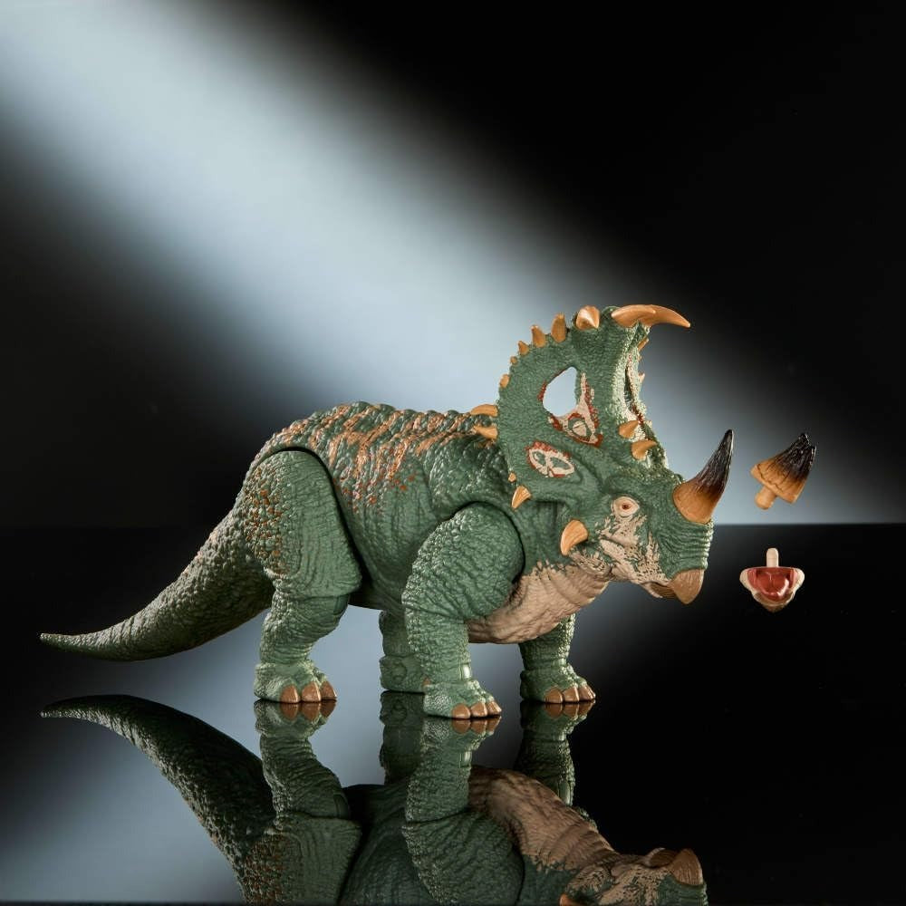 Jurassic World Hammond Collection: Sinoceratops Toys & Games Mattel