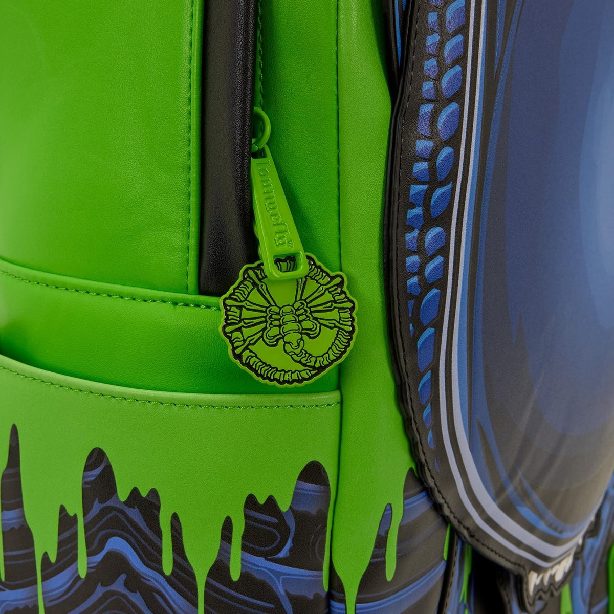 Loungefly: Alien Xenomorph Cosplay Glow Full Size Backpack Clothing and Apparel Loungefly