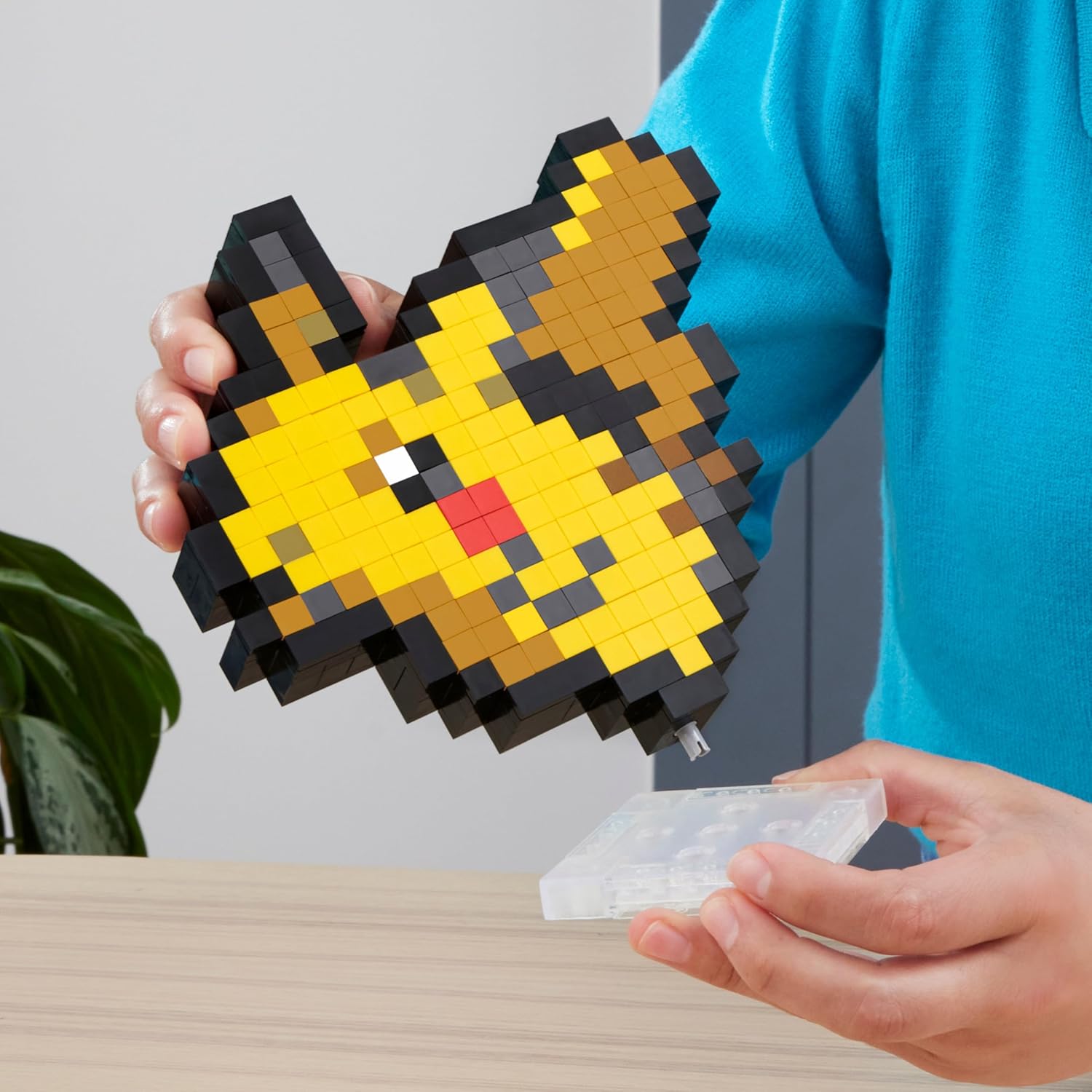 MEGA: Pokemon [Pixel Art Pikachu] Toys & Games MEGA