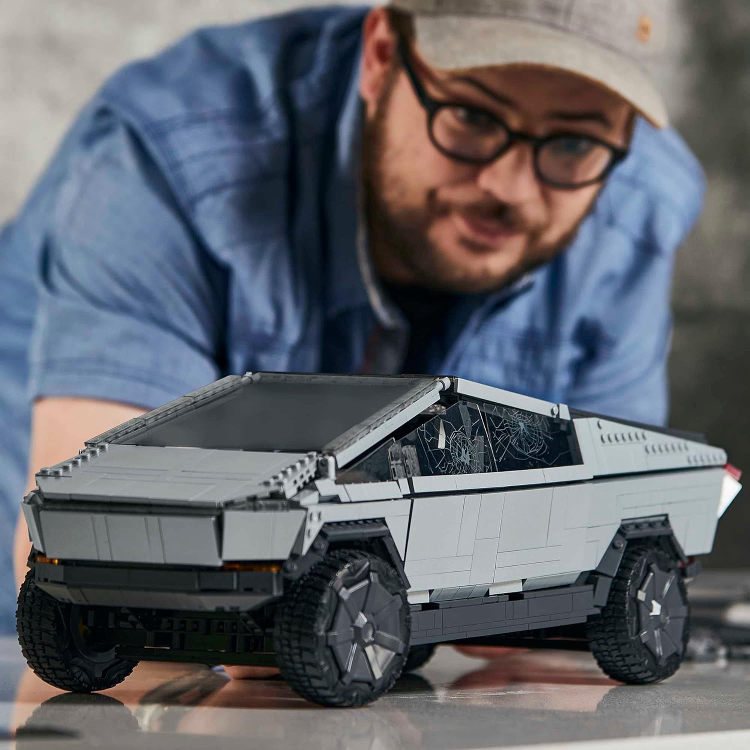 MEGA Bloks: Tesla Cybertruck - 3283 Pieces [GWW84] [Elon Musk] Toys & Games MEGA
