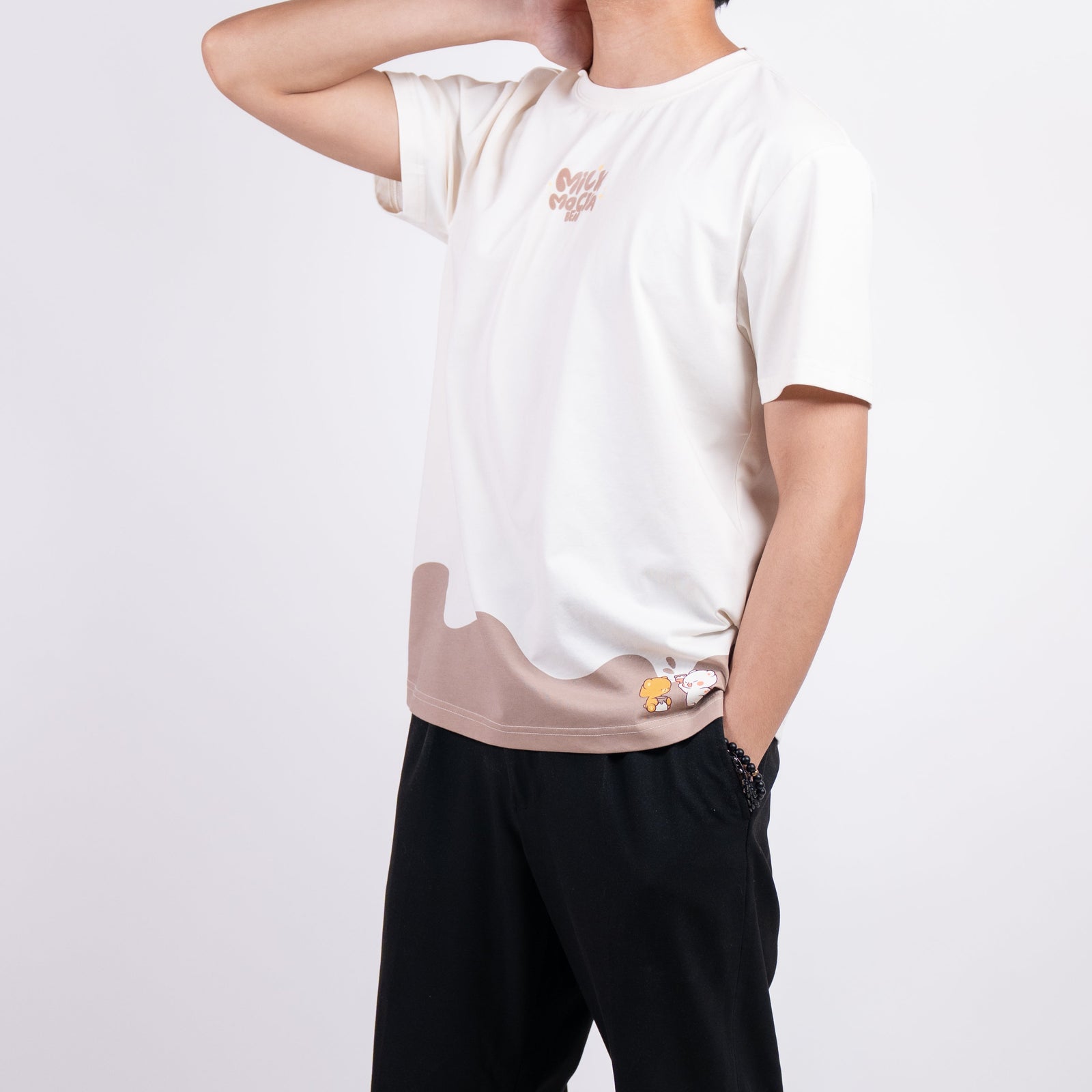 Milk Mocha Bear: Giordano X Milk Mocha Bear: Painting Around T-Shirts Milk Mocha Bear