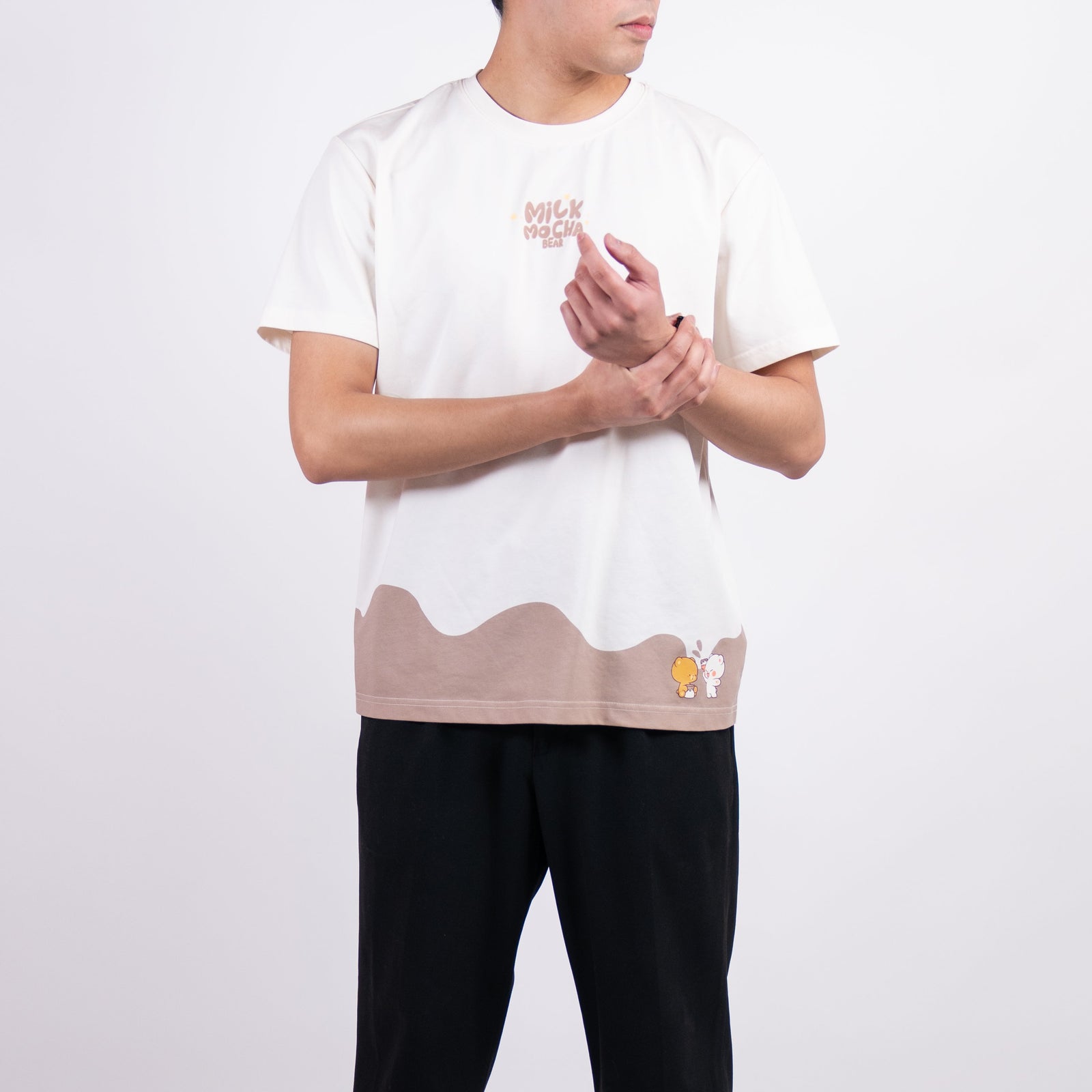 Milk Mocha Bear: Giordano X Milk Mocha Bear: Painting Around T-Shirts Milk Mocha Bear