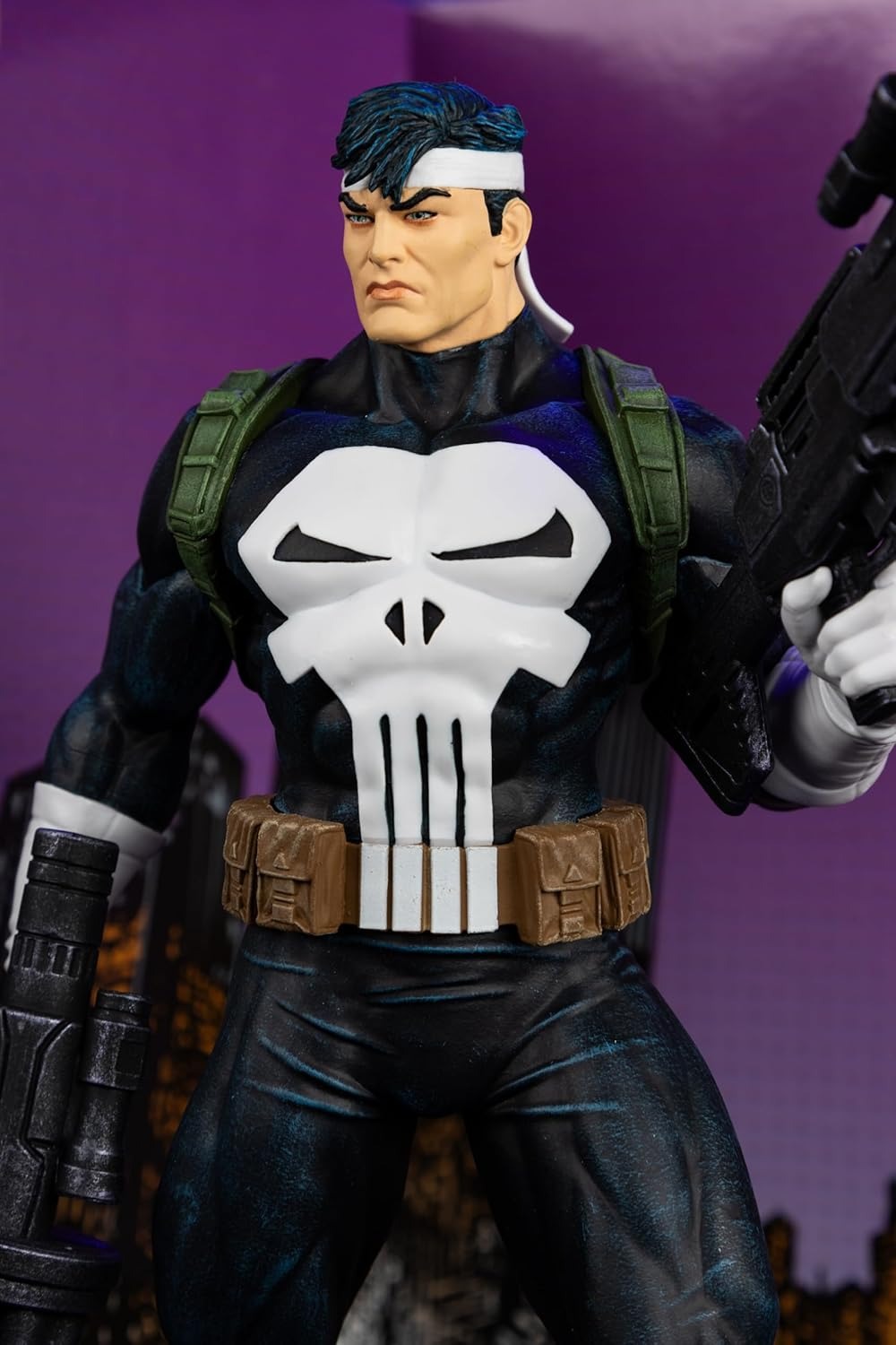 Marvel Collection: The Punisher War Journal Issue #6 Scene Figure - 1:6 Scale Toys & Games McFarlane Toys