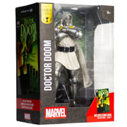 Marvel Collection WV8: Doctor Doom Issue #1 Scene Figure - Gold Label 1:6 Scale Toys & Games McFarlane Toys
