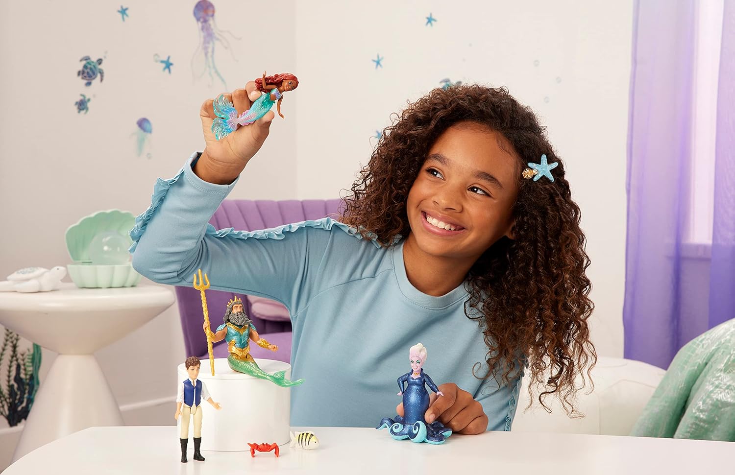 Mattel Disney the Little Mermaid Ariel's Adventures Story Set with 4 Small Dolls Toys & Games Mattel