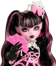 Monster High: Scary Sweet Birthday Draculaura Toys & Games Mattel