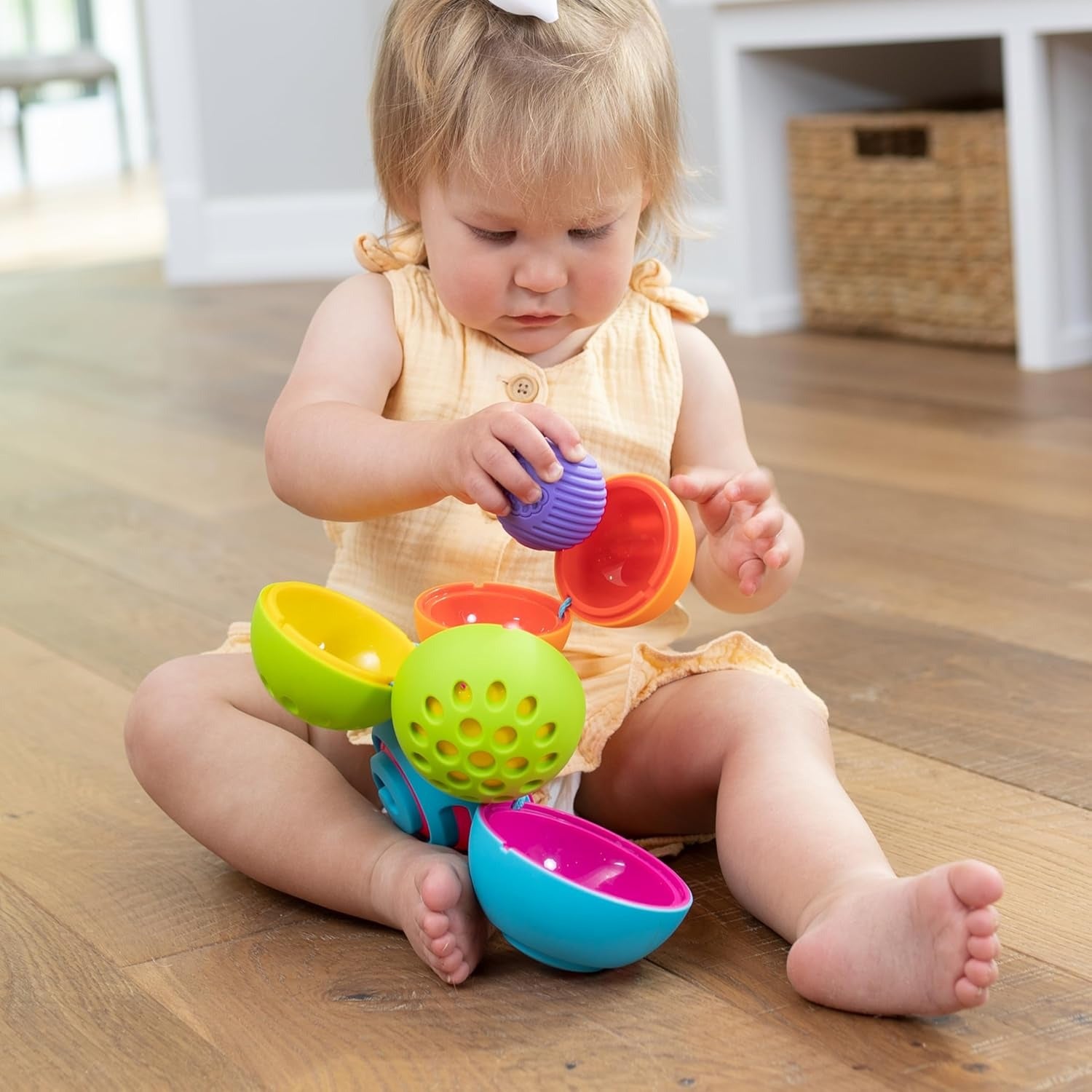 Oombee Ball Nesting Puzzle Toys & Games Fat Brain Toys