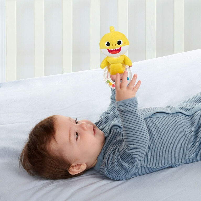 Pinkfong: Baby Shark Plush Rattle Plushies WowWee