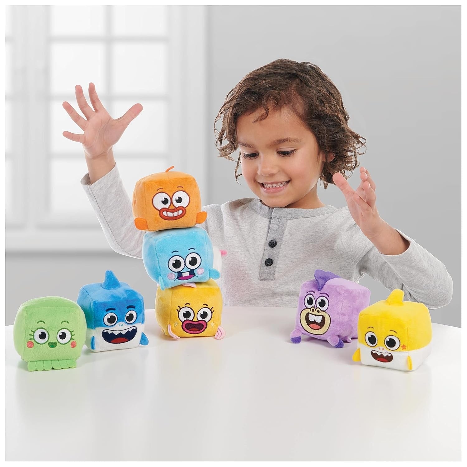 Pinkfong: Baby Shark Song Cube Refresh - Goldie Toys & Games WowWee