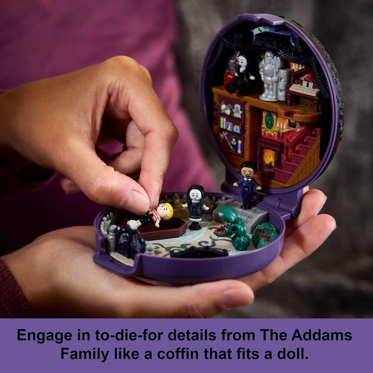 Polly Pocket Collector Playset - The Addams Family Compact Toys & Games Mattel