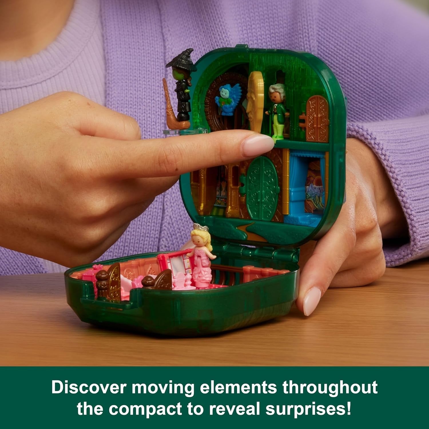 Polly Pocket x Wicked: Collector Compact Toys & Games Mattel