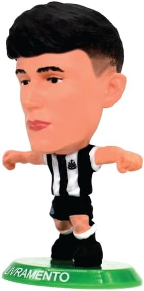SoccerStarz: Newcastle - Tino Livramento - Home Kit Toys & Games Soccerstarz