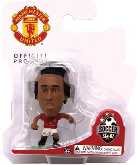 Soccerstarz: Manchester United Leny Yoro Home Kit - Classic Kit Toys & Games Soccerstarz