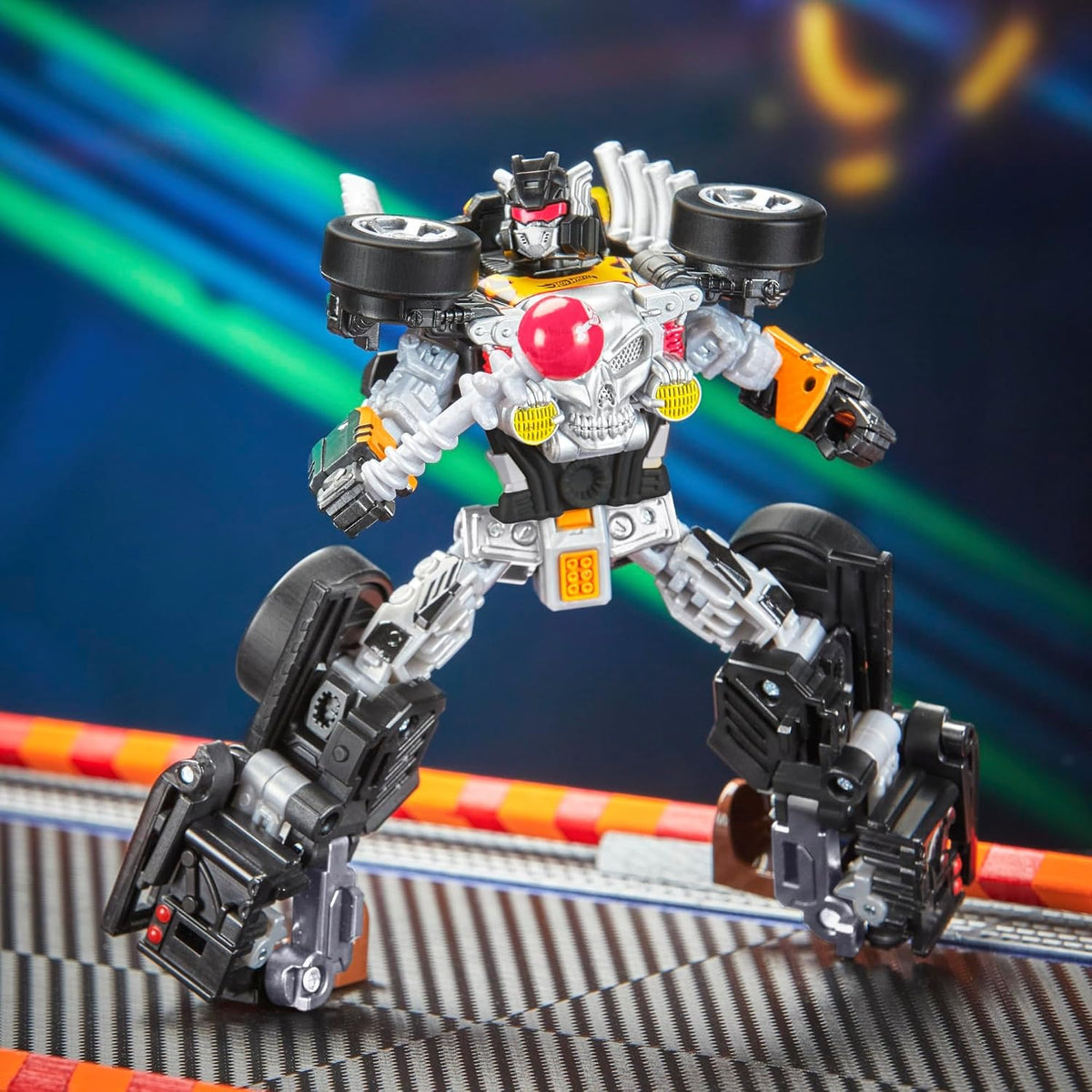 Transformers x Hot Wheels: Bone Shaker Toys & Games Hasbro