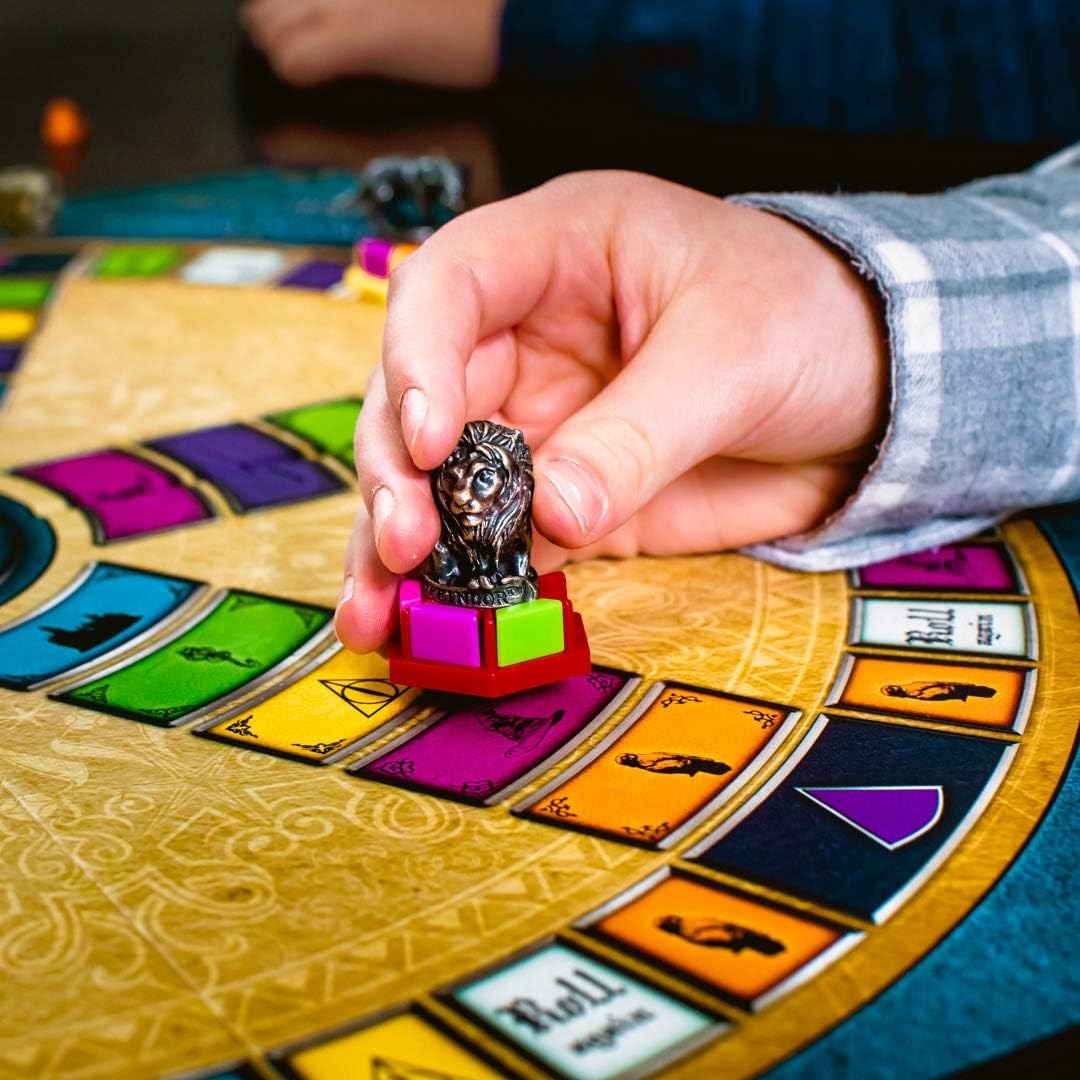 Trivial Pursuit: Harry Potter - Ultimate Edition [Board Game, 2+ Players] Board Game USAopoly