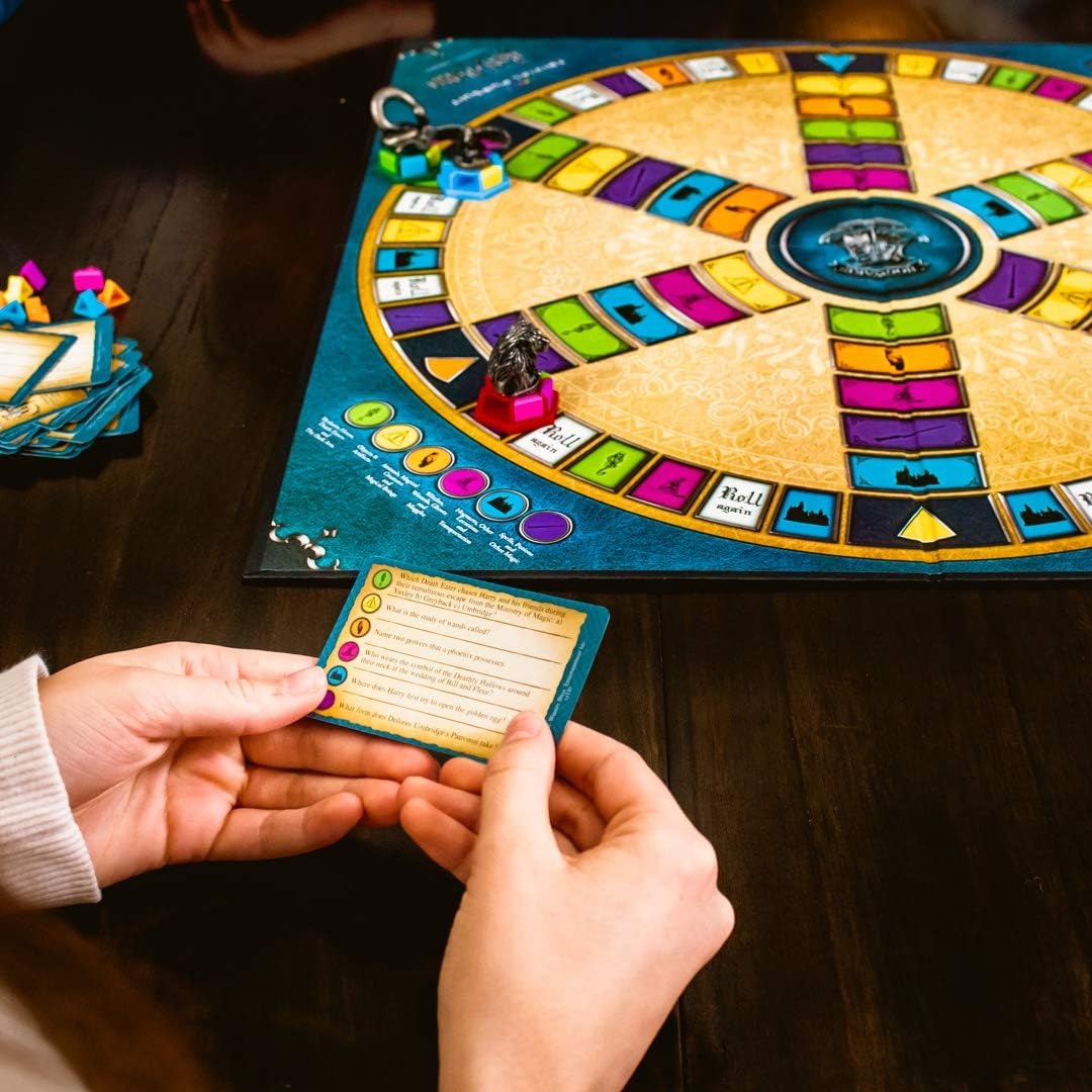 Trivial Pursuit: Harry Potter - Ultimate Edition [Board Game, 2+ Players] Board Game USAopoly