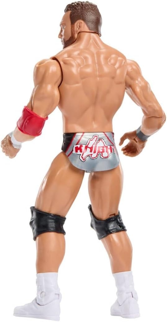 WWE Main Event Top Picks: LA Knight Figure Toys & Games Mattel