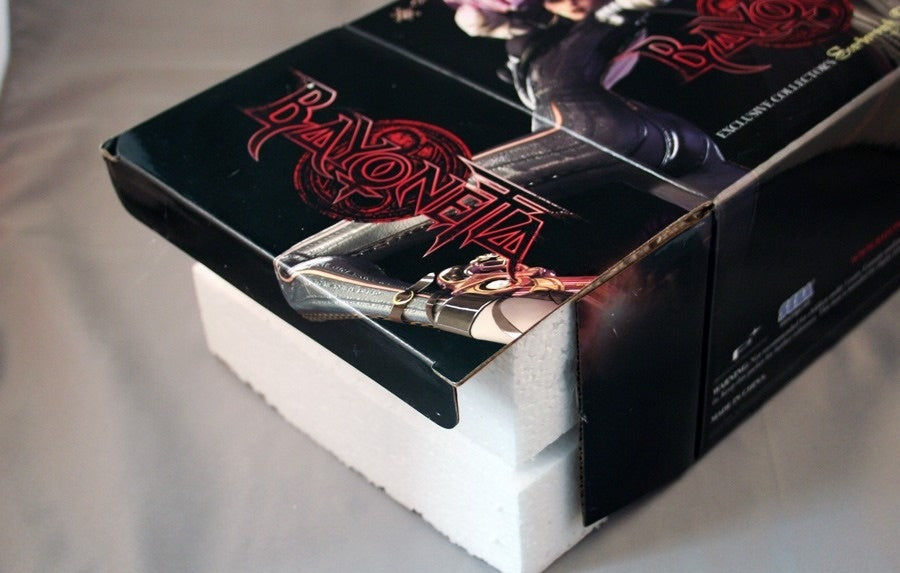 Bayonetta - Exclusive Collector's Scarborough Fair Replica Model Toys & Games SEGA
