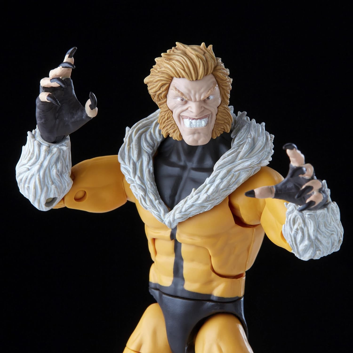 Marvel Legends Series: X-Men - Sabretooth 6" Action Figure Toys & Games Hasbro