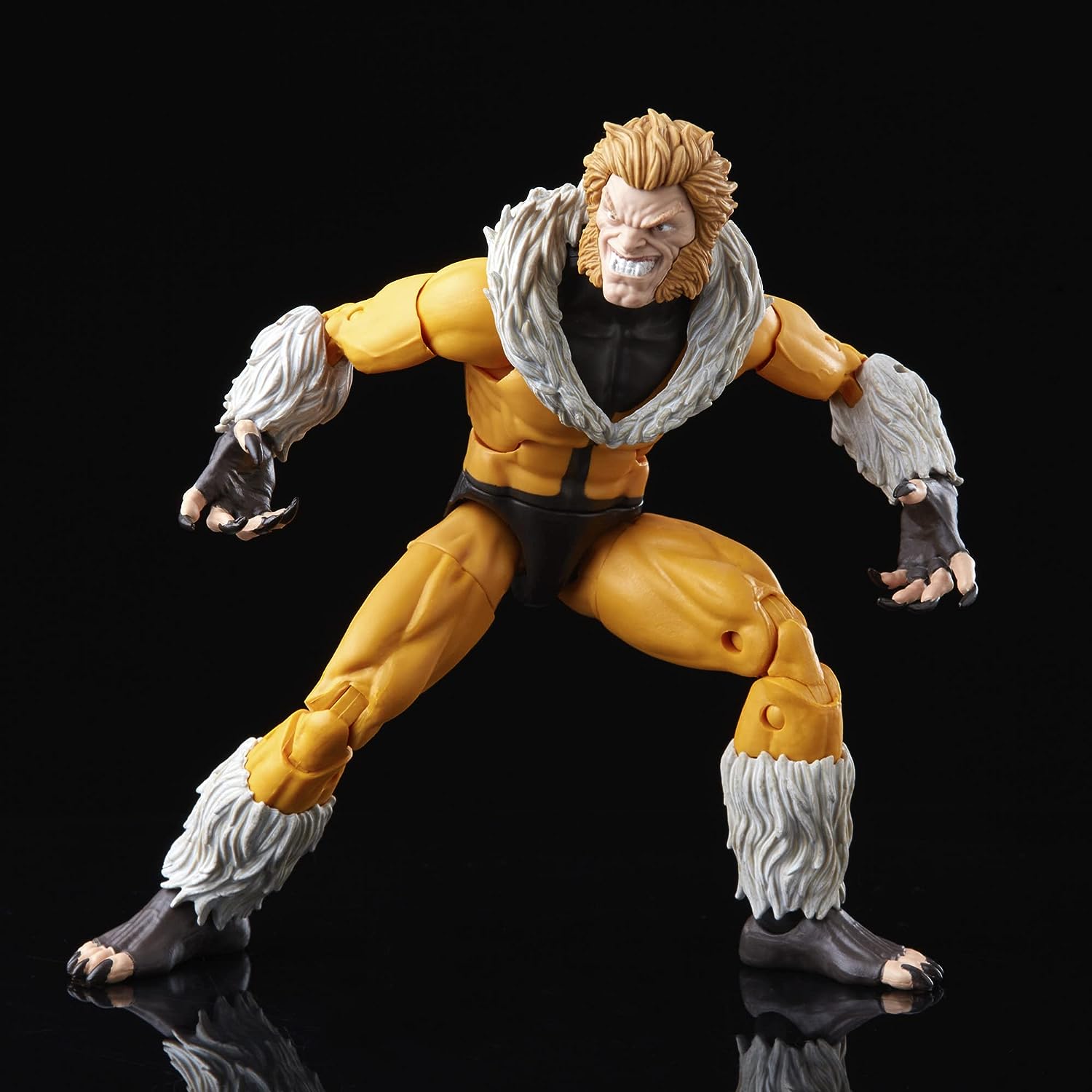 Marvel Legends Series: X-Men - Sabretooth 6" Action Figure Toys & Games Hasbro