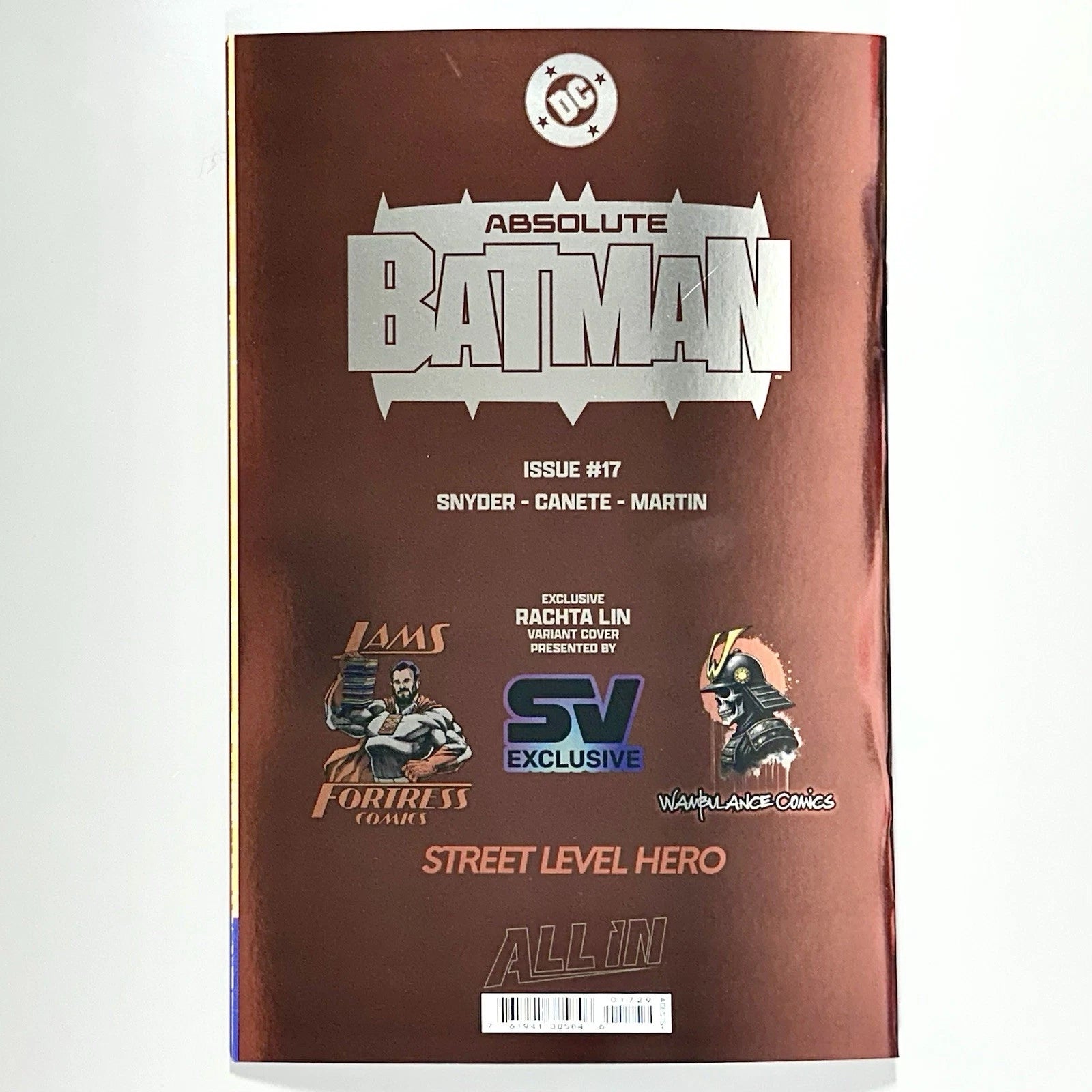 Absolute Batman: #17 [Rachta Lin X Shopville Megacon Exclusive Spot Foil Trade] Comics DC Comics