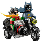 LEGO Batman Classic TV Series Batcave 2526 Piece Building Kit [LEGO, #76052] LEGO LEGO   