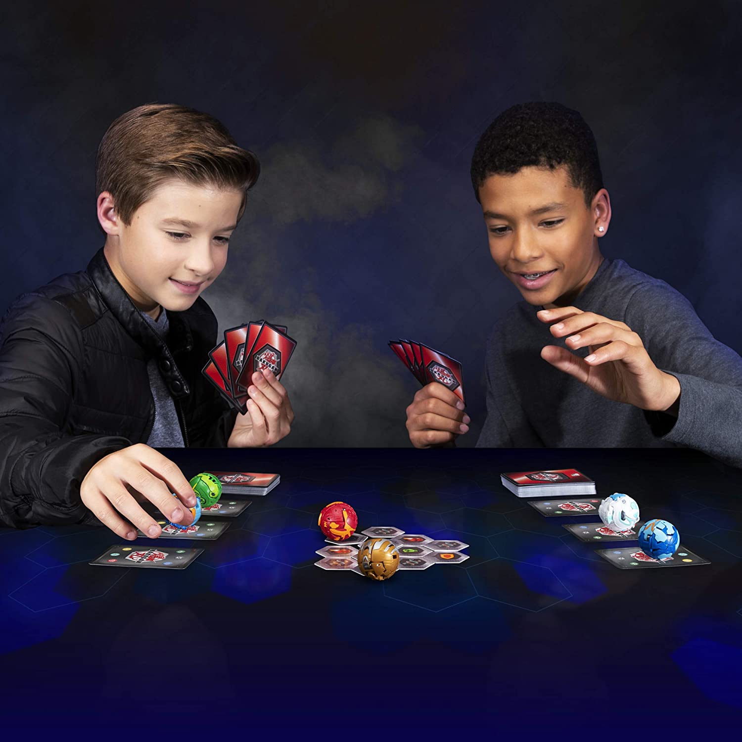 Bakugan TCG: Battle Brawlers Starter Set with Transforming Creatures - Darkus Hydranoid Card Game Spin Master   