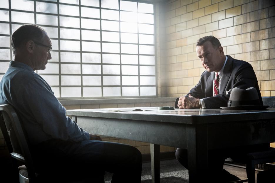 Bridge of Spies [Blu-ray + DVD + Digital HD] DVDs & Blu-Rays Touchstone Home Entertainment   