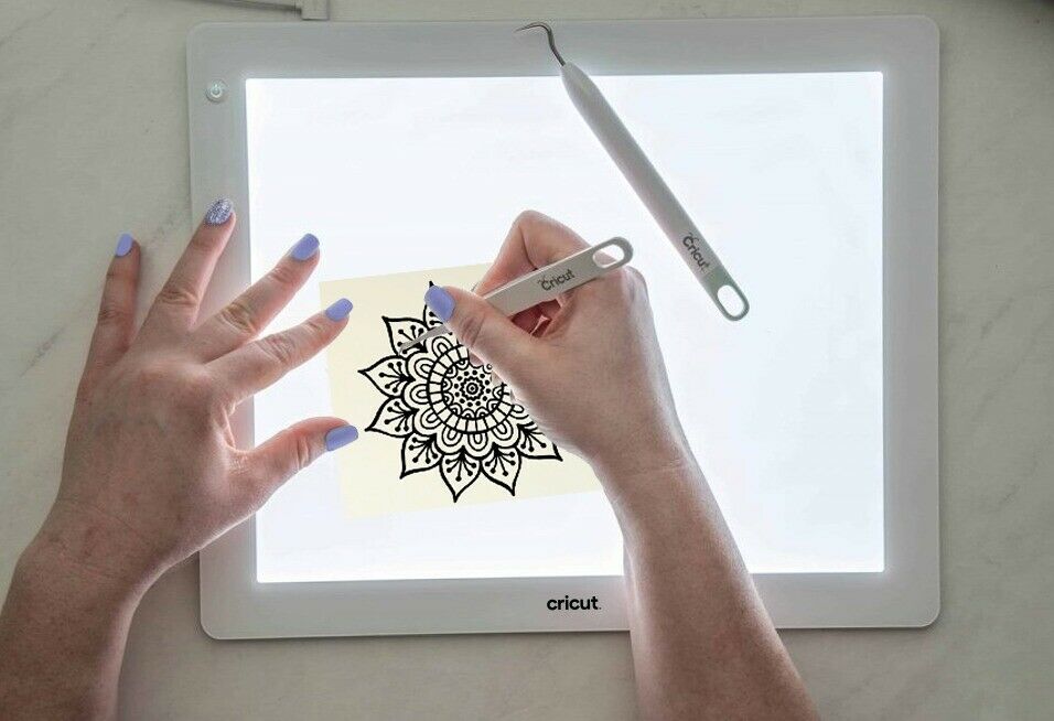 Cricut BrightPad - Mint [Electronics] Electronics Cricut   