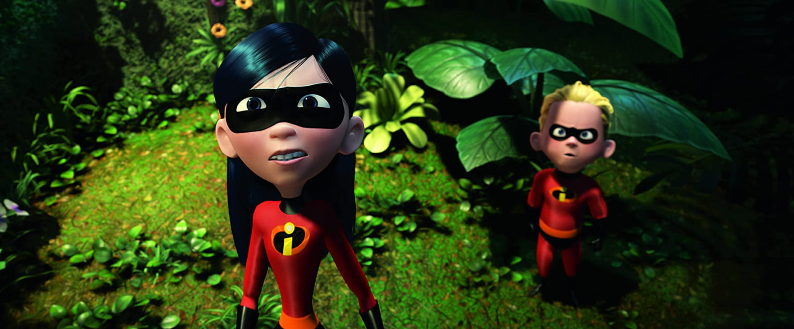 Disney Pixar's The Incredibles [Blu-ray + DVD + Digital] DVDs & Blu-Rays Disney   