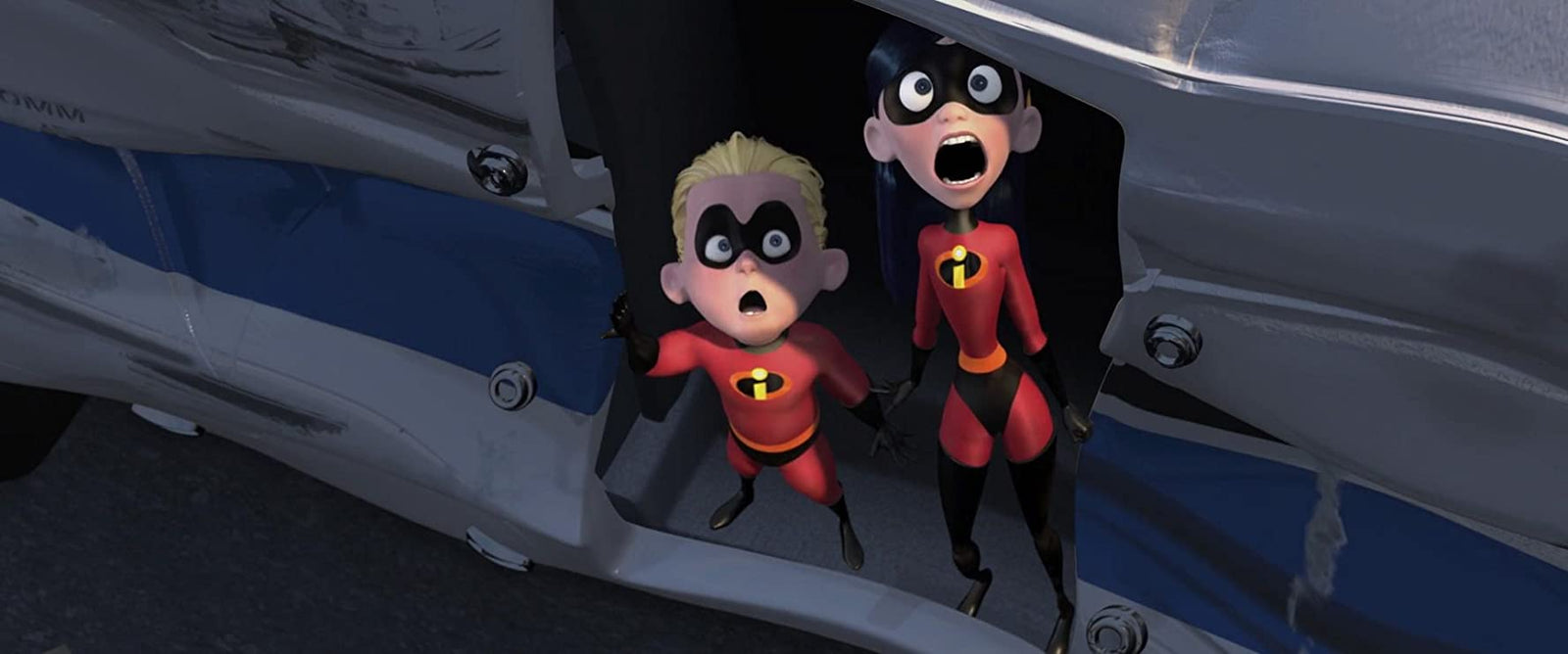Disney Pixar's The Incredibles [Blu-ray + DVD + Digital] DVDs & Blu-Rays Disney   
