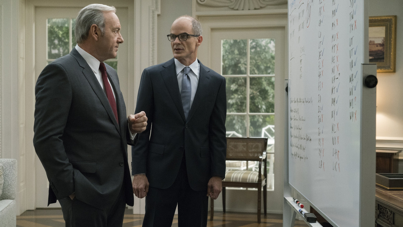 House of Cards: The Complete First Five Seasons [Blu-Ray Box Set] DVDs & Blu-Rays Netflix   