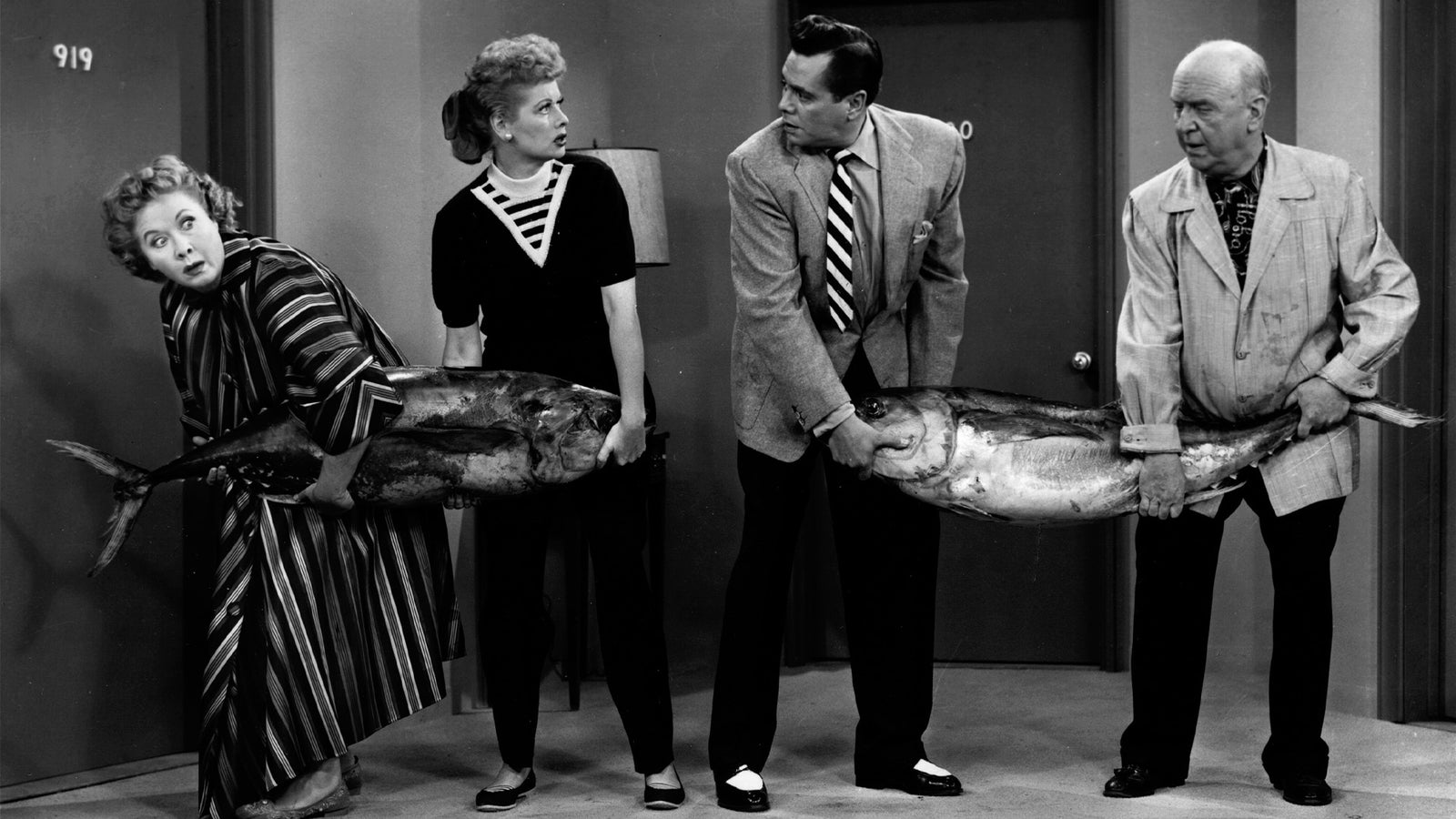 I Love Lucy: The Complete Series - Seasons 1-9 [DVD Box Set] DVDs & Blu-Rays Paramount Pictures   