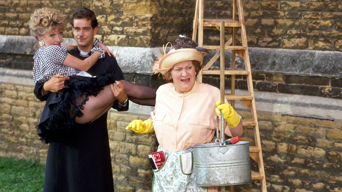 Keeping Up Appearances: The Complete Series - Seasons 1-5 - Collector's Edition [DVD Box Set] DVDs & Blu-Rays BBC   
