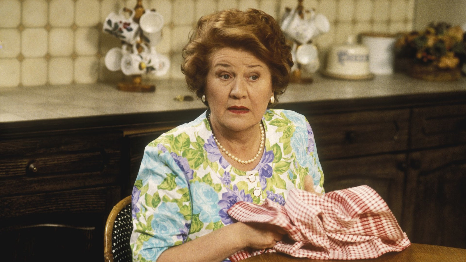 Keeping Up Appearances: The Complete Series - Seasons 1-5 - Collector's Edition [DVD Box Set] DVDs & Blu-Rays BBC   