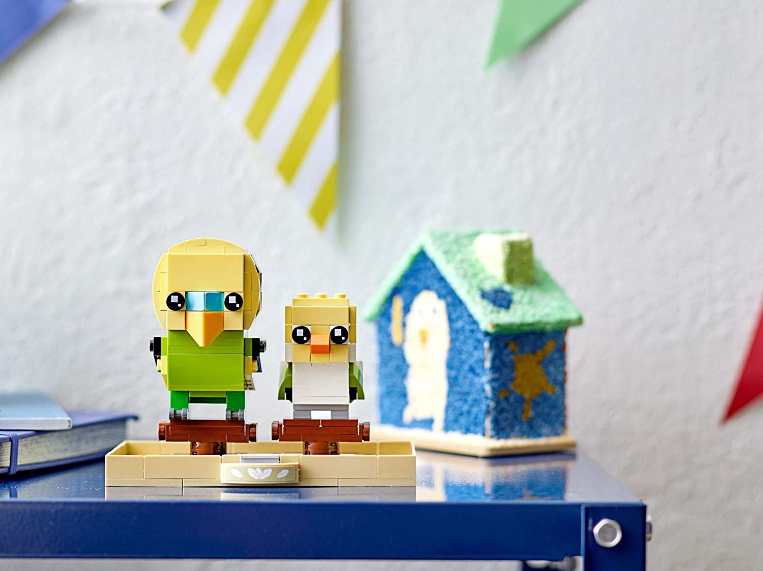 LEGO BrickHeadz: Pets - Budgie - 261 Piece Building Kit [LEGO, #40443] LEGO LEGO   
