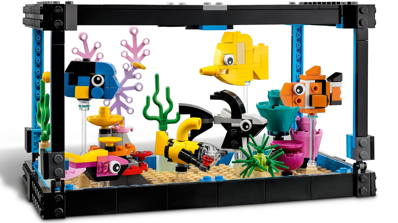 LEGO Creator: Fish Tank - 352 Piece 3-in-1 Building Set [LEGO, #31122 ] LEGO LEGO   