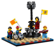 LEGO FC Barcelona Celebration - 178 Piece Building Kit [LEGO, #40485] LEGO LEGO   