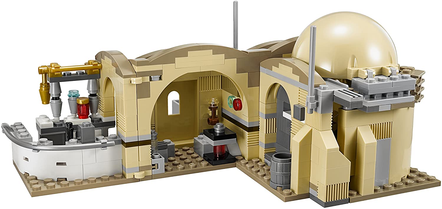 LEGO Star Wars: Mos Eisley Cantina - 616 Piece Building Set [LEGO, #75052] LEGO LEGO   