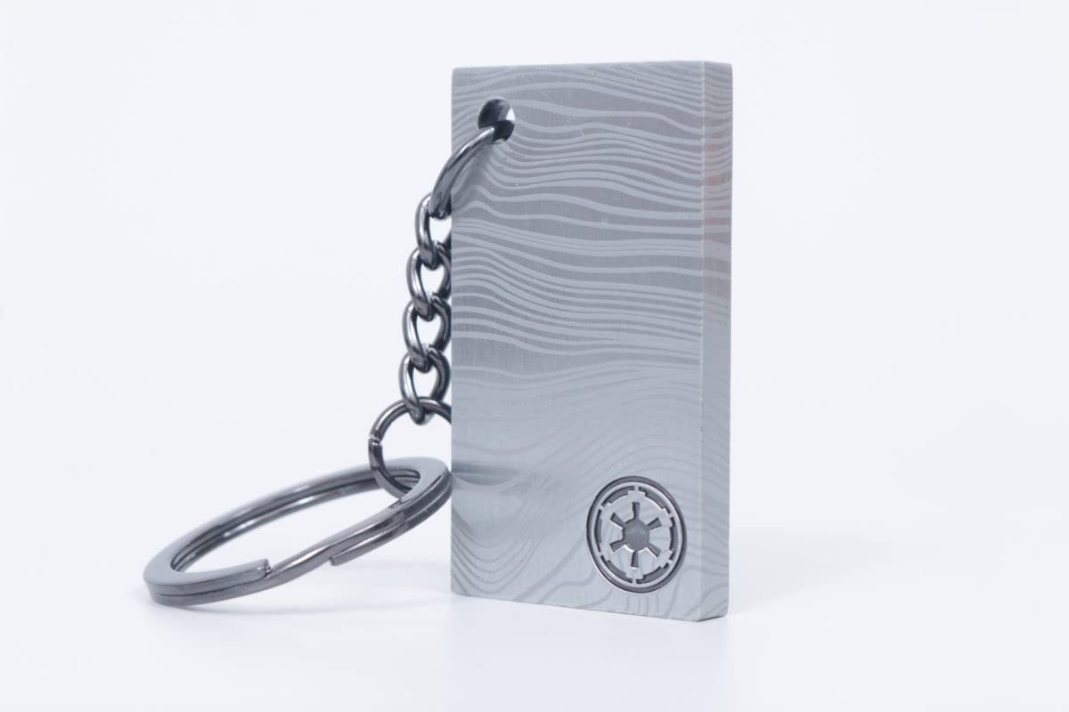 LEGO Star Wars: The Mandalorian Beskar Key Chain [LEGO, #5007403] LEGO LEGO   
