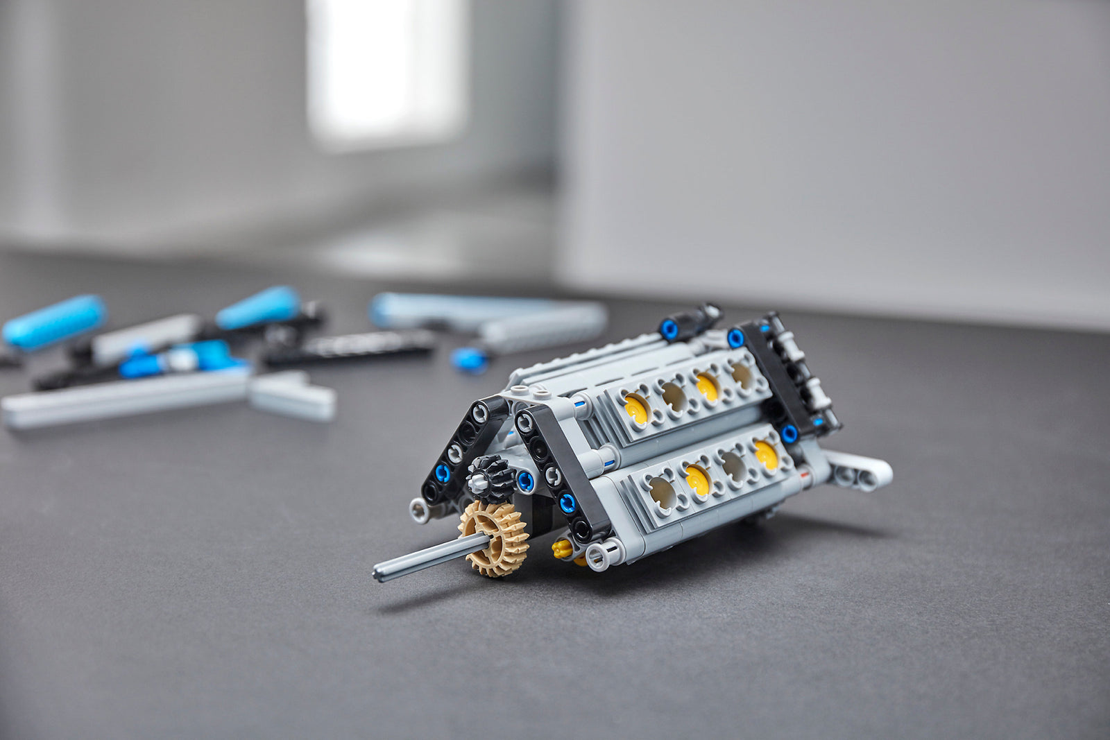 LEGO: Technic [Bugatti Chiron #42083] LEGO LEGO