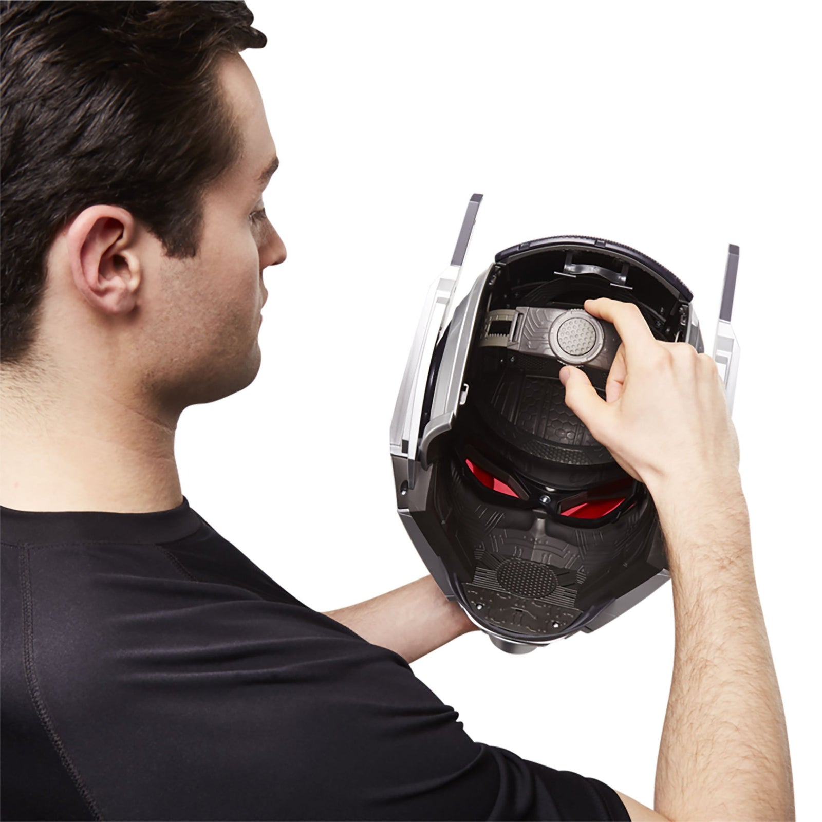 Marvel Legends Series: Ant-Man Premium Electronic Helmet Toys & Games Marvel