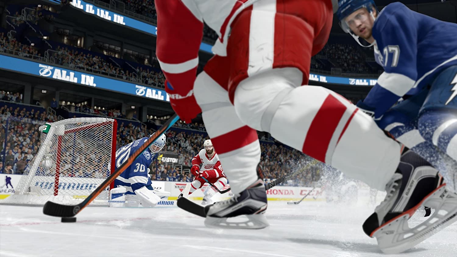 NHL 17 [Xbox One] Xbox One Video Game Electronic Arts   